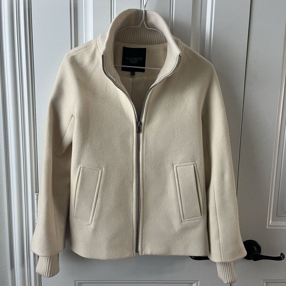 Talbots Coat Jacket Women 2P Wool Blend Cream Ivory Full Zip Ribbed Knit Lined